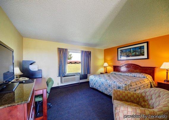 Rodeway Inn Perry Exteriér fotografie
