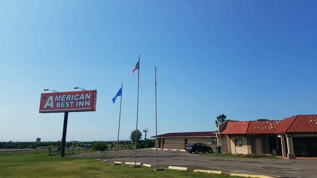 American Best Inn By Oyo I-35 Perry Exteriér fotografie